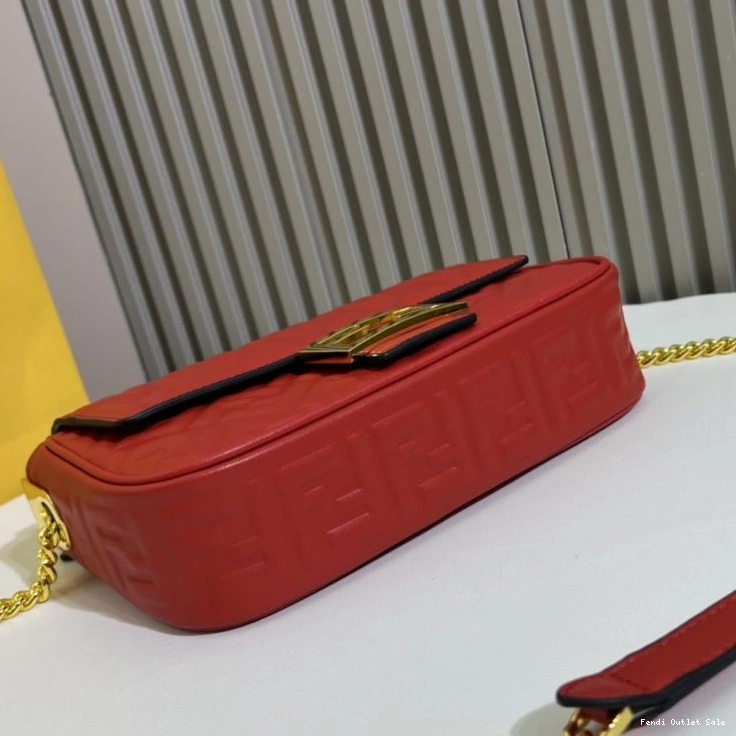 Affordable Bag Nappa Midi Red FF Baguette Motif Fendi In Leather Chain 0711